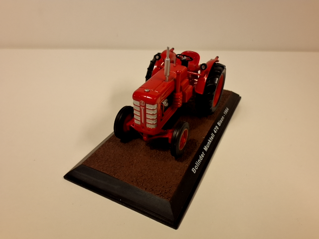 Modeltraktor Bolinder Munktell 470 Bison 1964